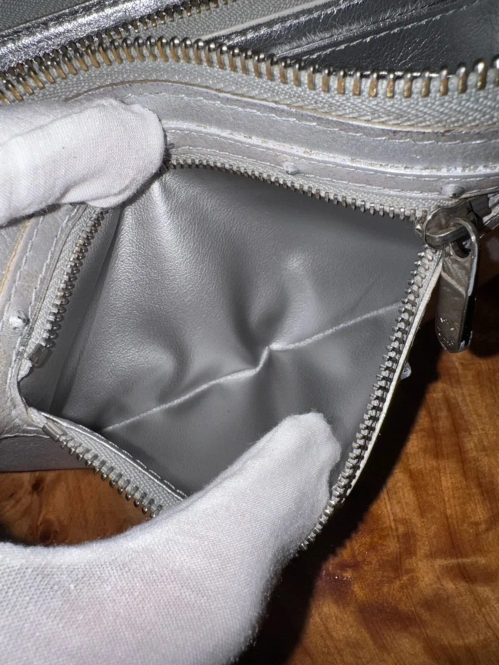 Louis Vuitton, authentic leather, Continental wallet, silver vantage - Picture 17 of 17